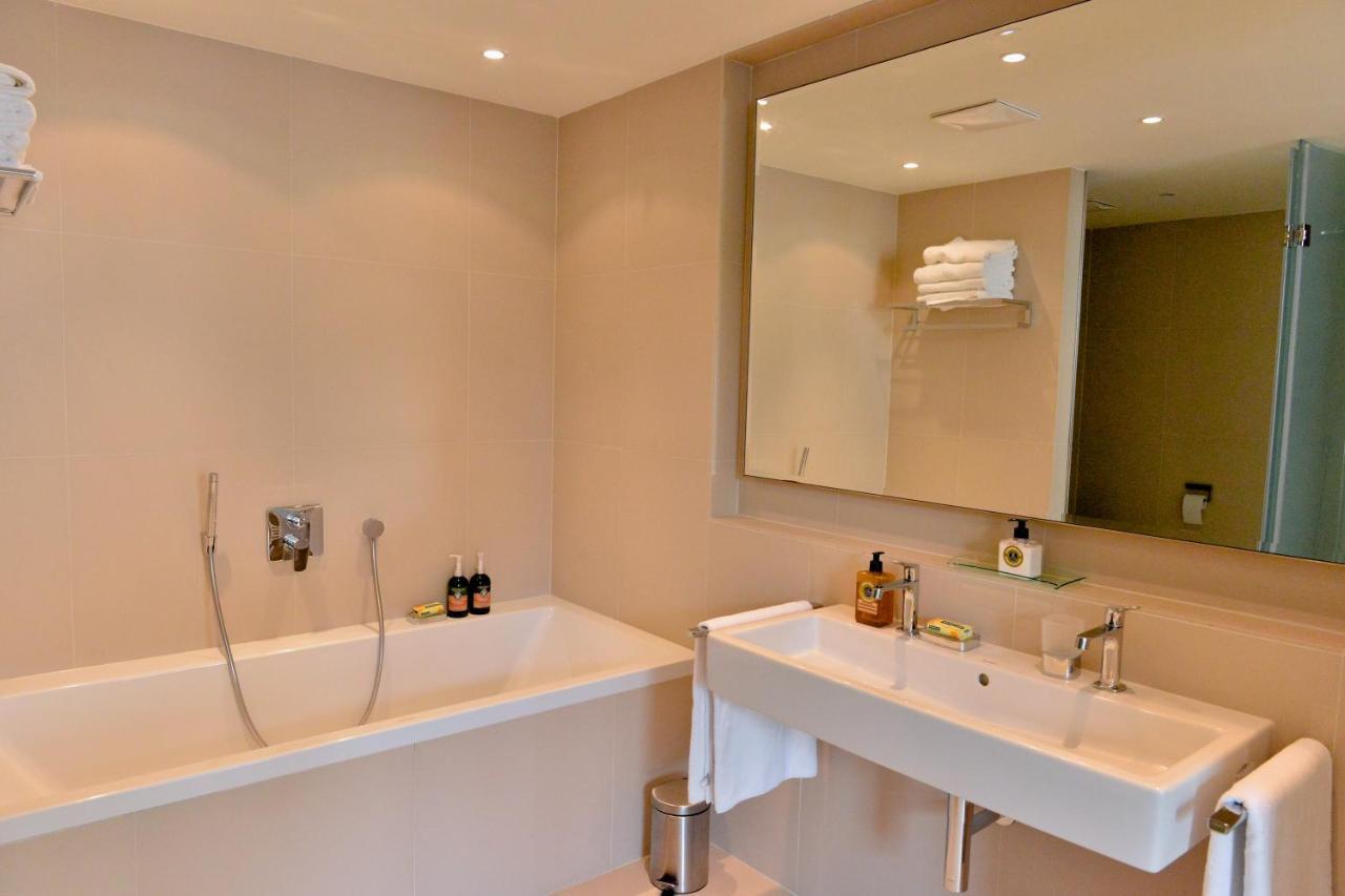 Kolonada Luxury 3 Bedroom Apartment Manes Mariańskie Łaźnie Zewnętrze zdjęcie