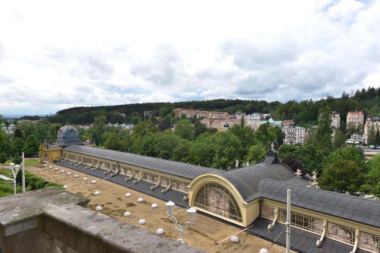 Kolonada Luxury 3 Bedroom Apartment Manes Mariańskie Łaźnie Zewnętrze zdjęcie