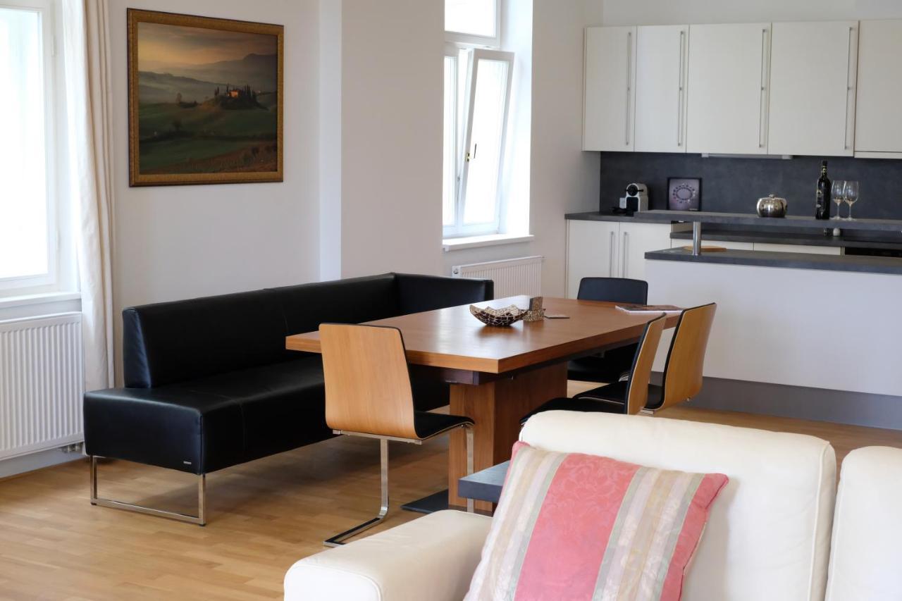 Kolonada Luxury 3 Bedroom Apartment Manes Mariańskie Łaźnie Zewnętrze zdjęcie